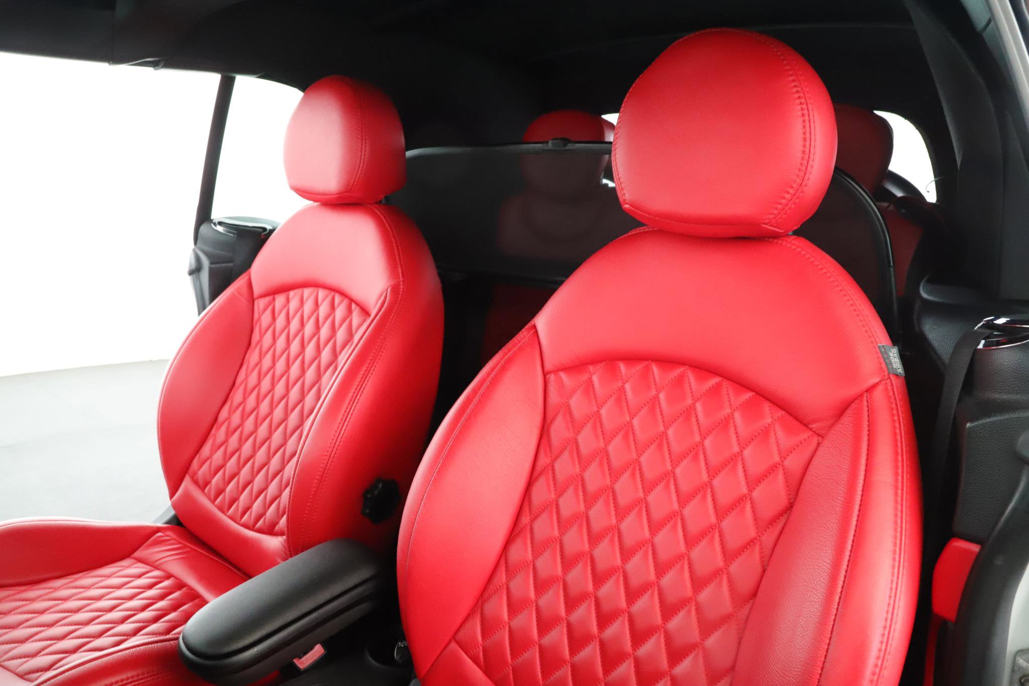 Used 2013 MINI Cooper S image 4