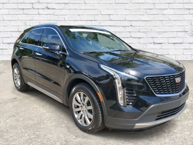 Certified 2023 Cadillac XT4 Premium Luxury FWD image 5