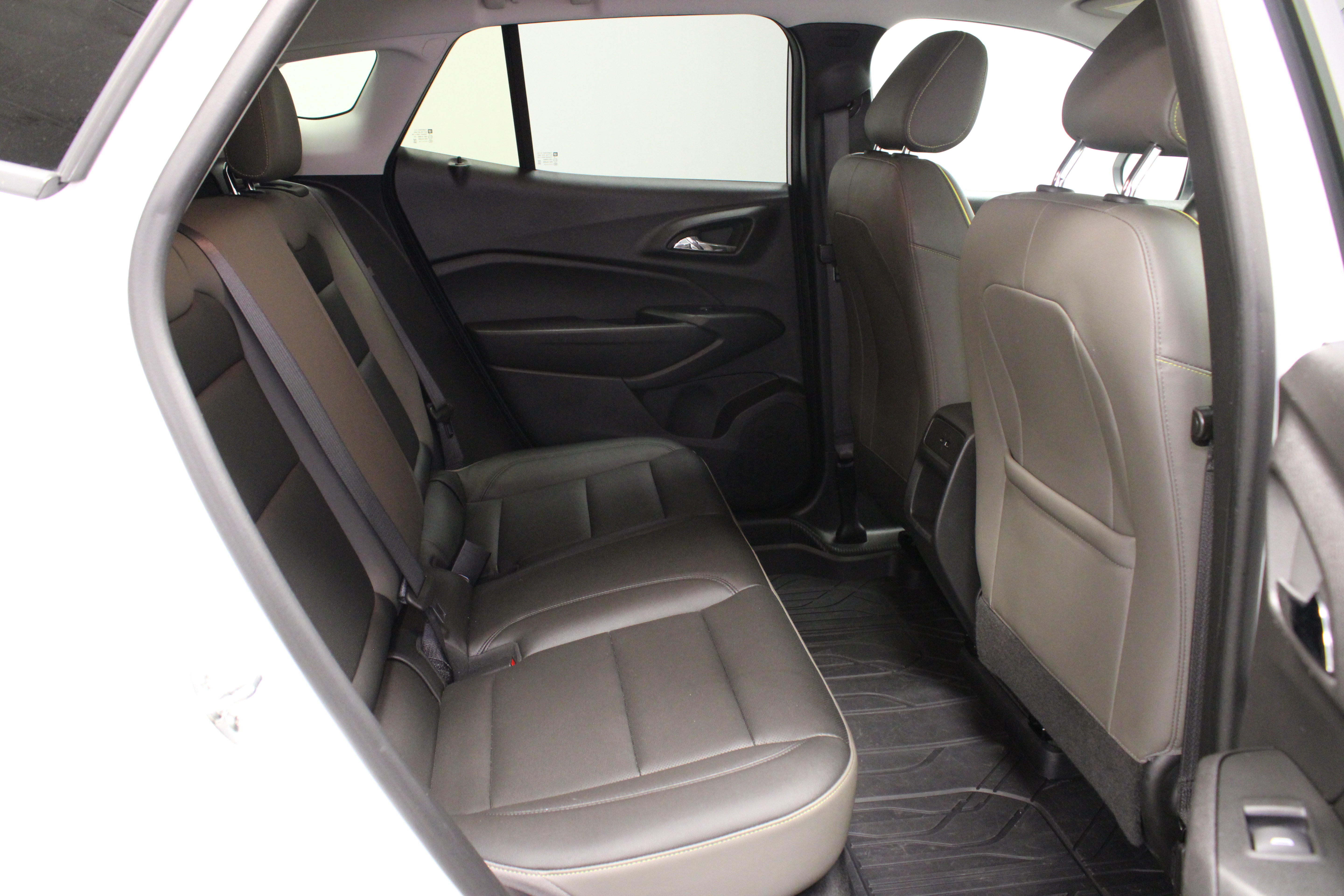 Used 2025 Chevrolet Trax ACTIV w/ Driver Confidence Package FWD image 14