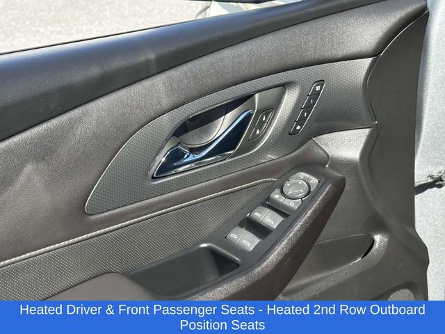 Used 2023 Chevrolet Traverse Premier image 14