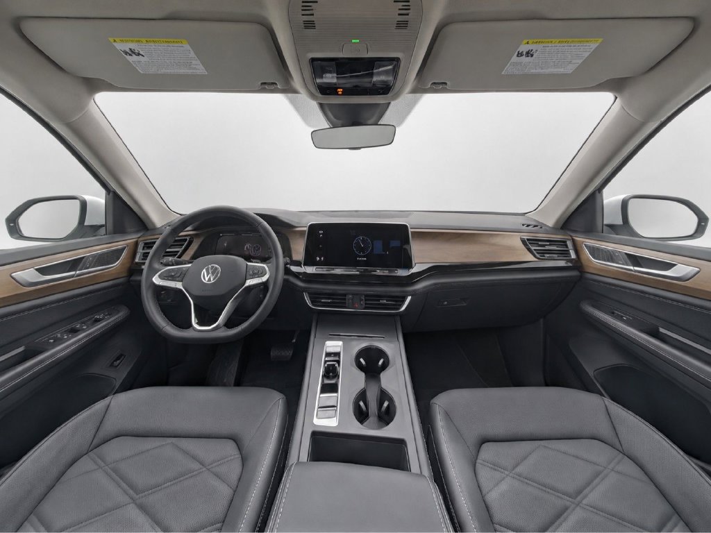 Used 2024 Volkswagen Atlas SE AWD/4WD image 27