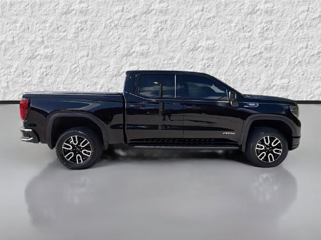 Used 2025 GMC Sierra 1500 AT4 w/ AT4 Premium Package AWD/4WD image 2