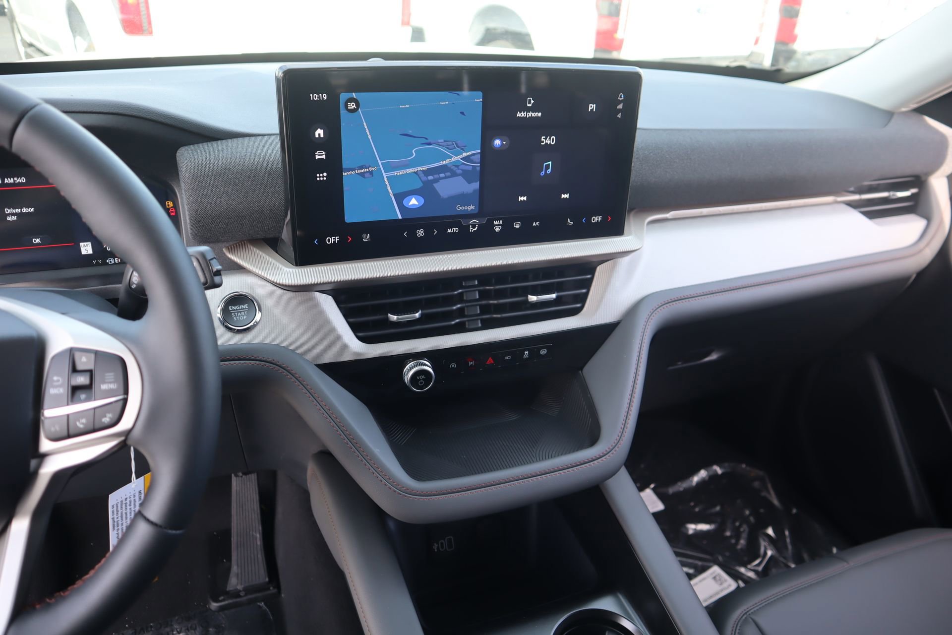 New 2026 Ford Explorer Active w/ Active Comfort Package AWD/4WD image 5