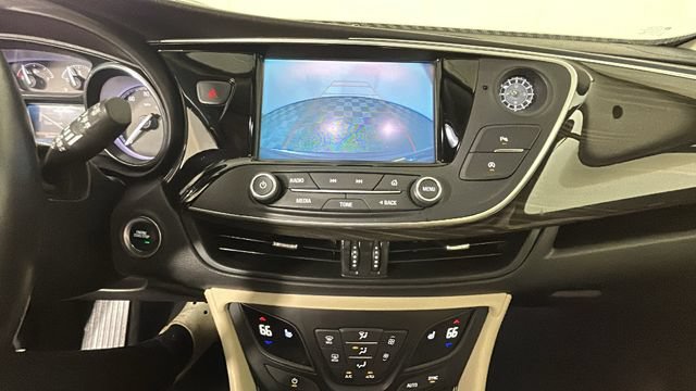 Used 2020 Buick Envision Essence FWD image 25