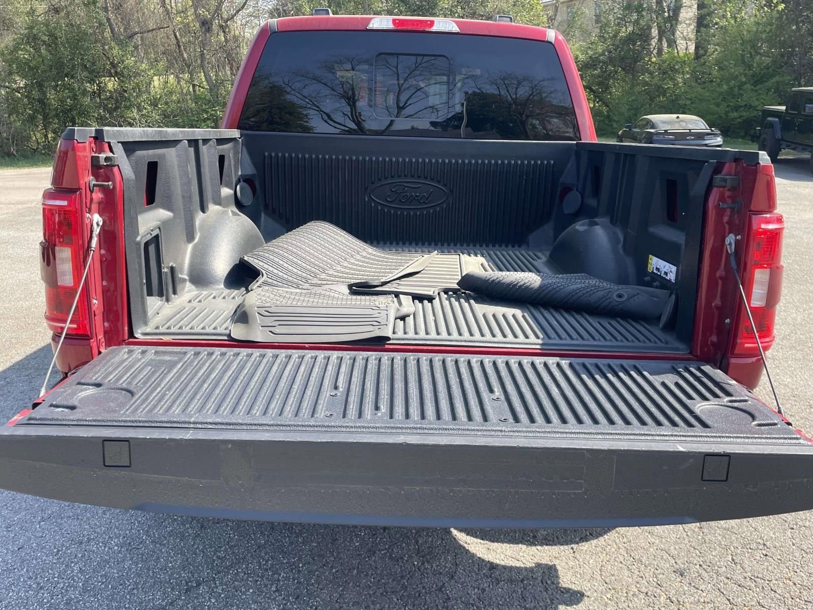 Certified 2022 Ford F150 XLT w/ Equipment Group 302A High image 7