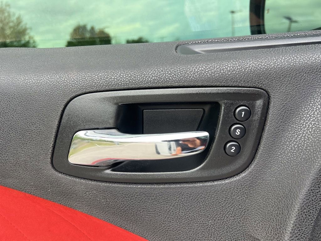 Used 2016 Dodge Charger SRT Hellcat w/ Harman/Kardon Audio Group RWD image 72
