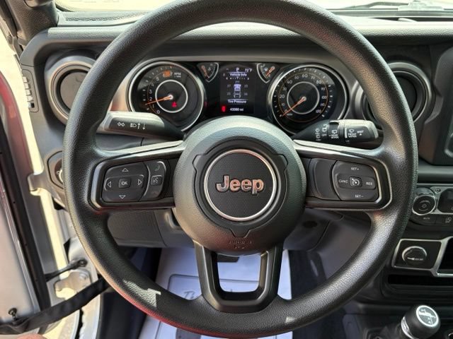 Used 2023 Jeep Wrangler Sport AWD/4WD image 14