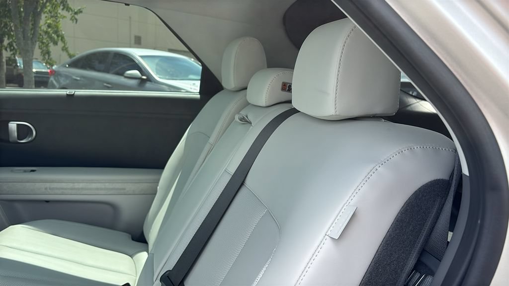 Used 2024 Hyundai Ioniq 5 Limited AWD/4WD image 30