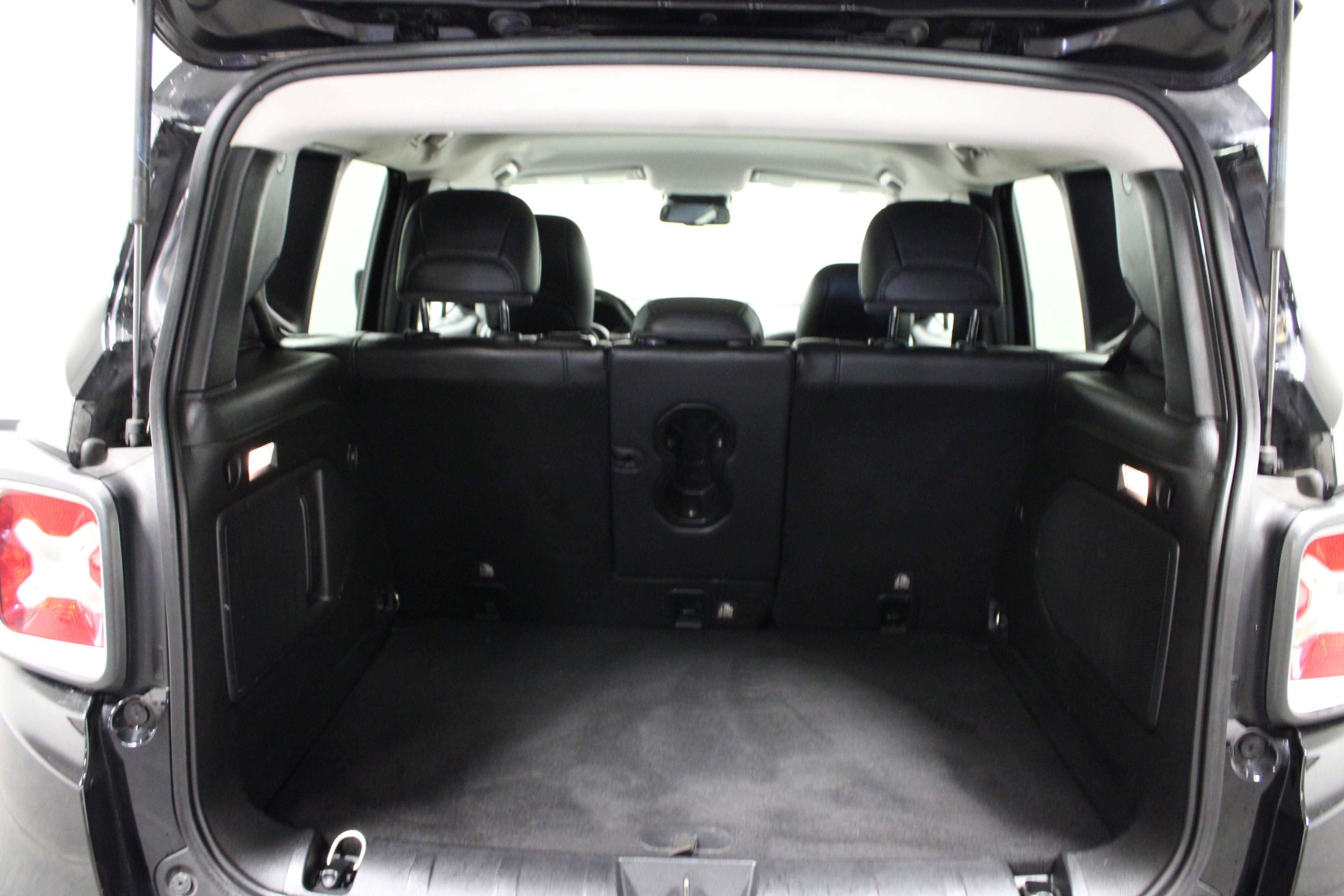 Used 2015 Jeep Renegade Limited w/ Safety & Security Group I image 14