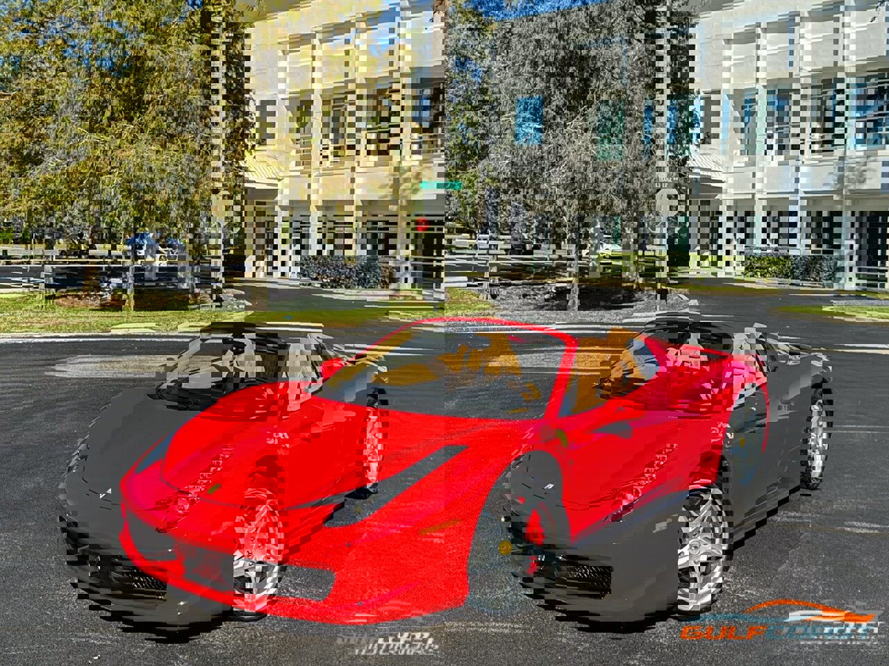 Used 2014 Ferrari 458 Spider image 8