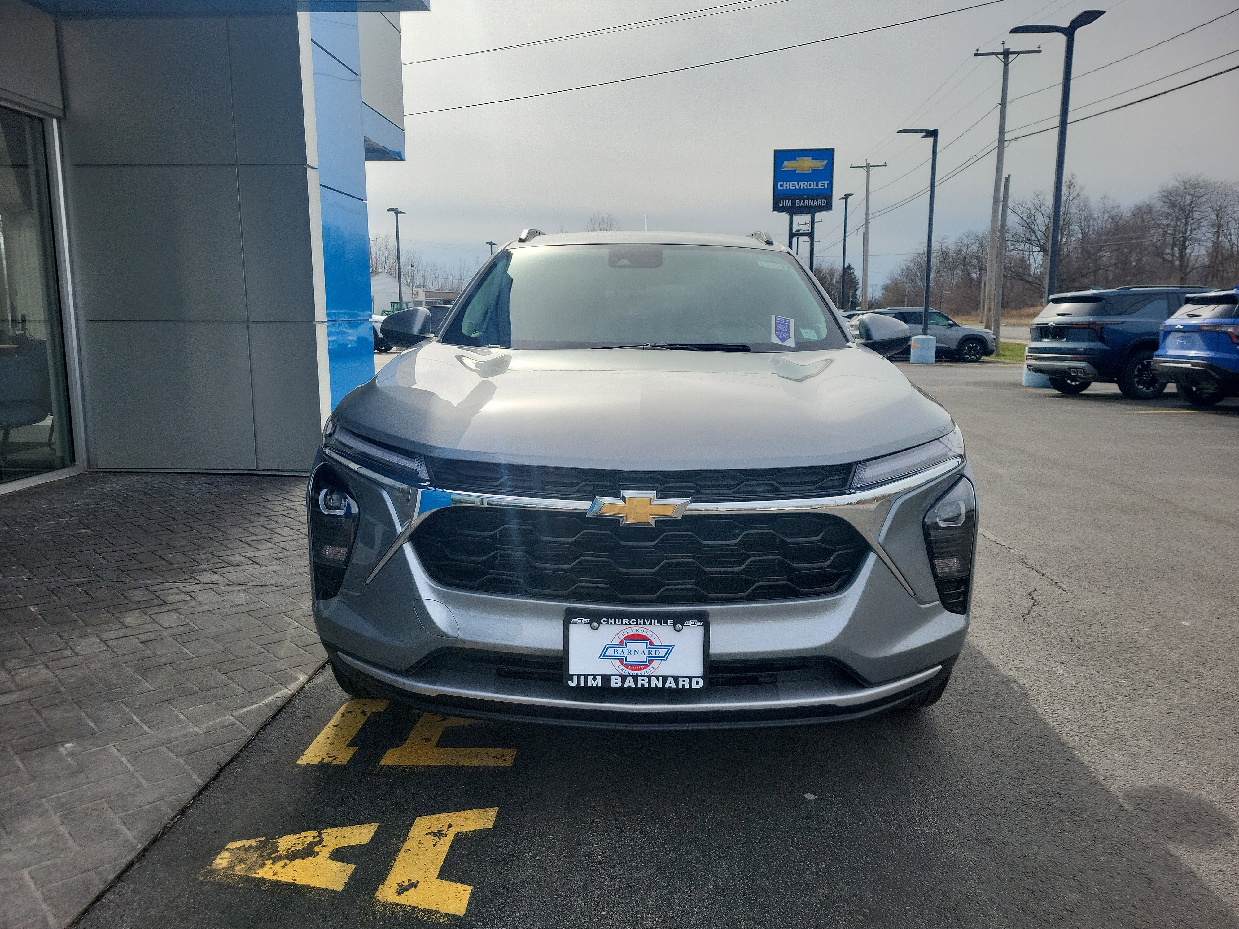 Certified 2024 Chevrolet Trax LT w/ Driver Confidence Package image 4