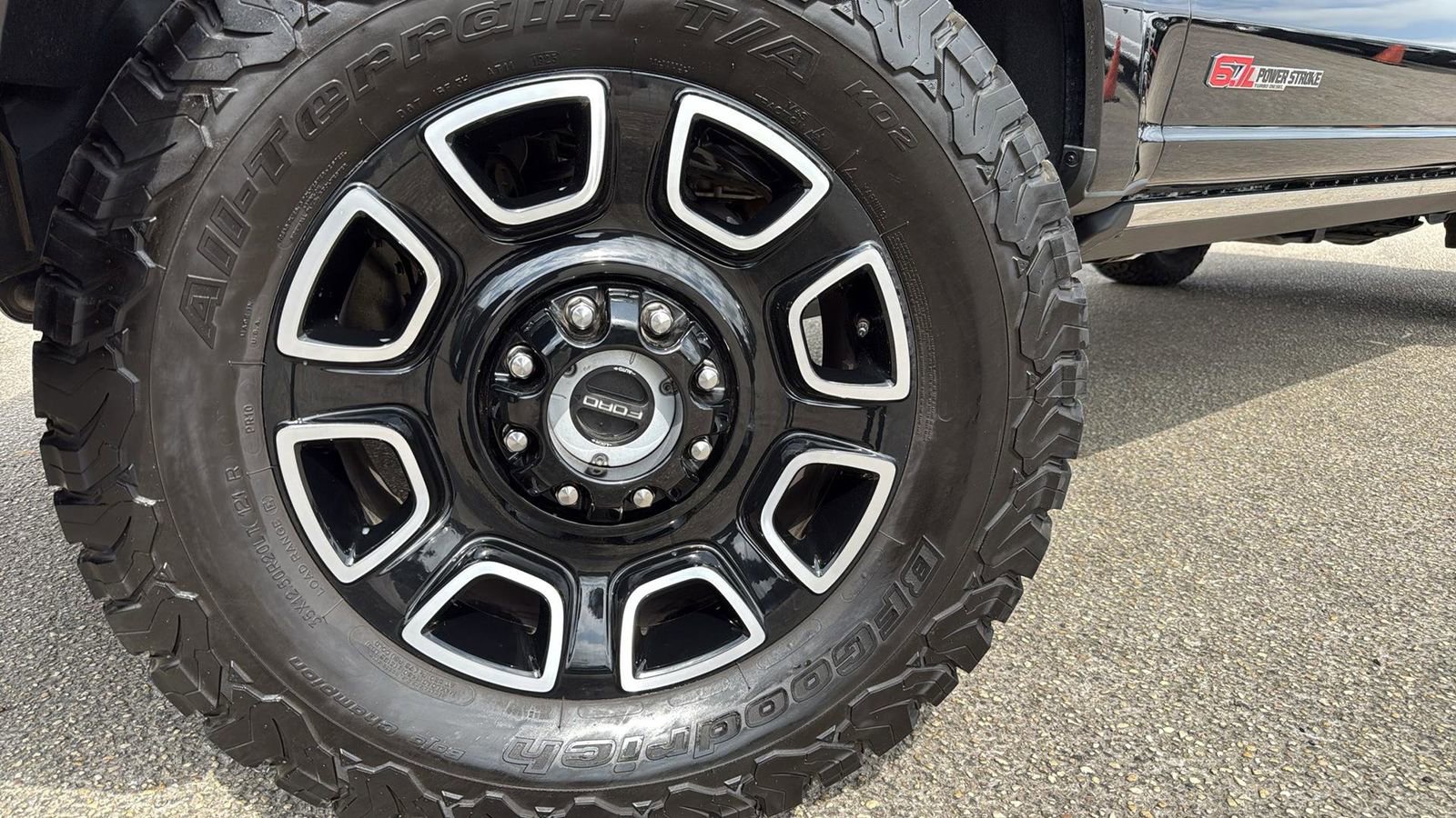 New 2026 Ford F250 Platinum image 10