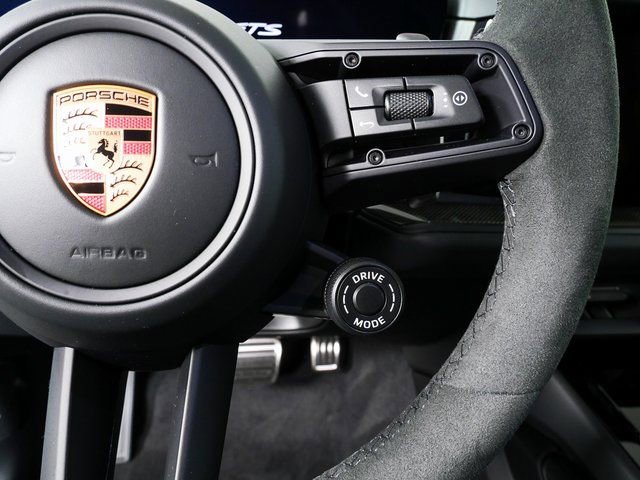New 2026 Porsche Cayenne GTS image 11