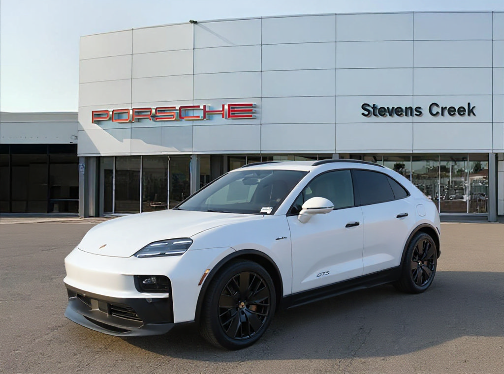 New 2026 Porsche Macan GTS Electric AWD/4WD image 1