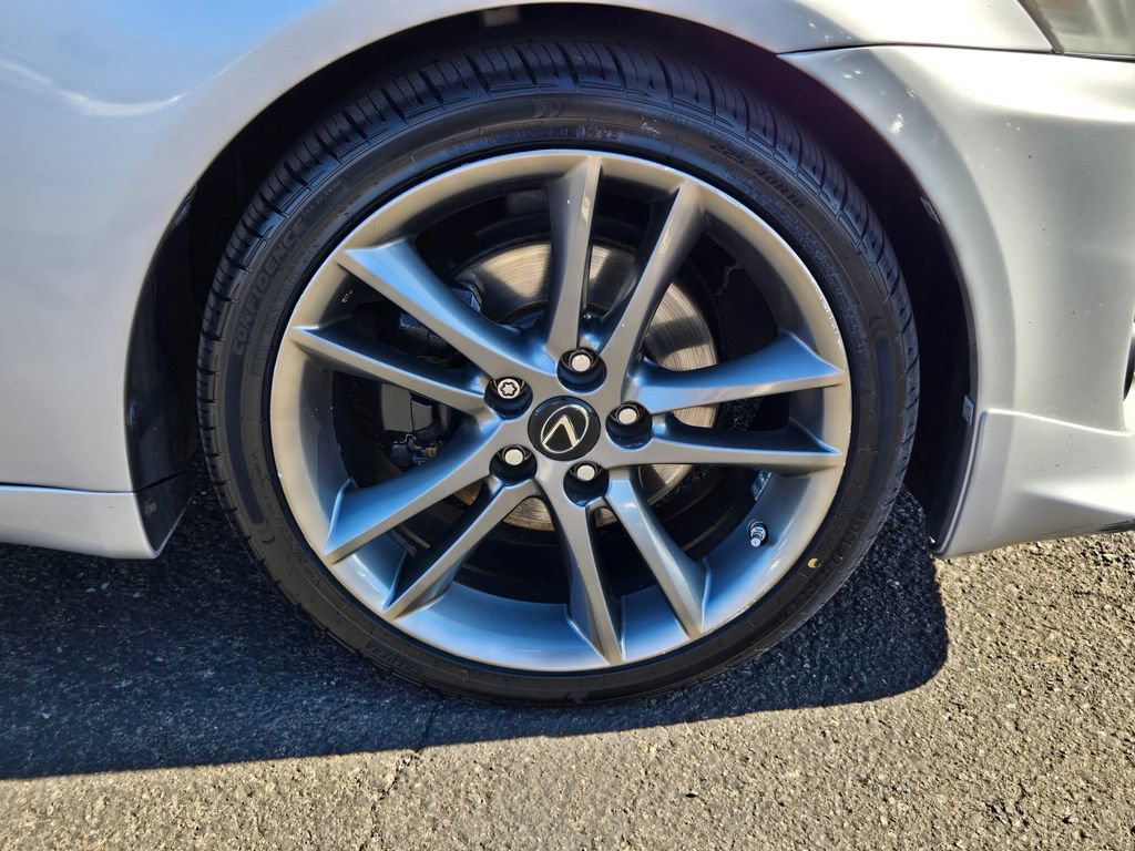 Used 2012 Lexus IS 250 w/ F-Sport Pkg w/Summer Tires RWD image 9