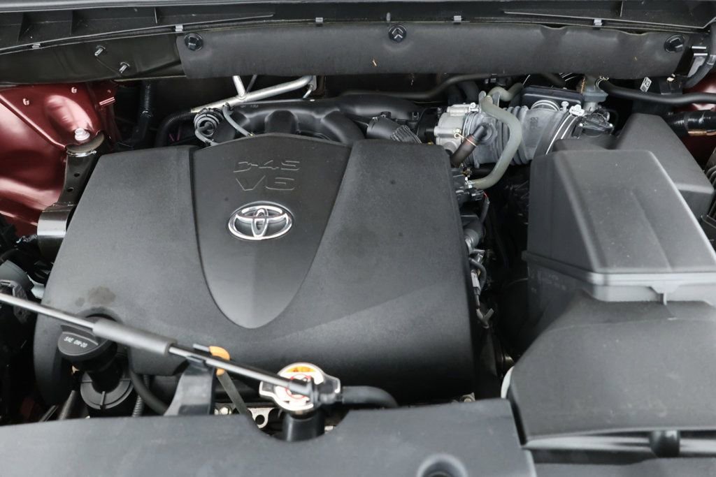 Used 2019 Toyota Highlander Limited Platinum image 27