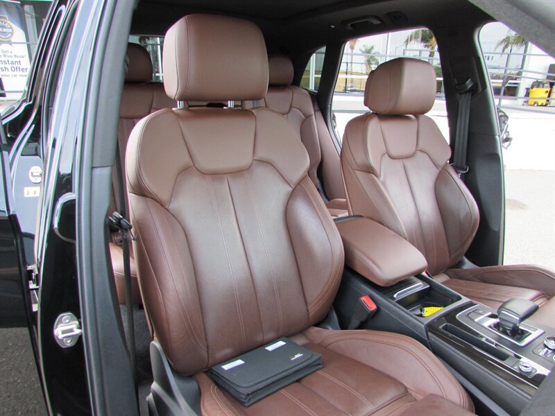 Used 2019 Audi Q5 2.0T Premium Plus w/ Premium Plus Package AWD/4WD image 29