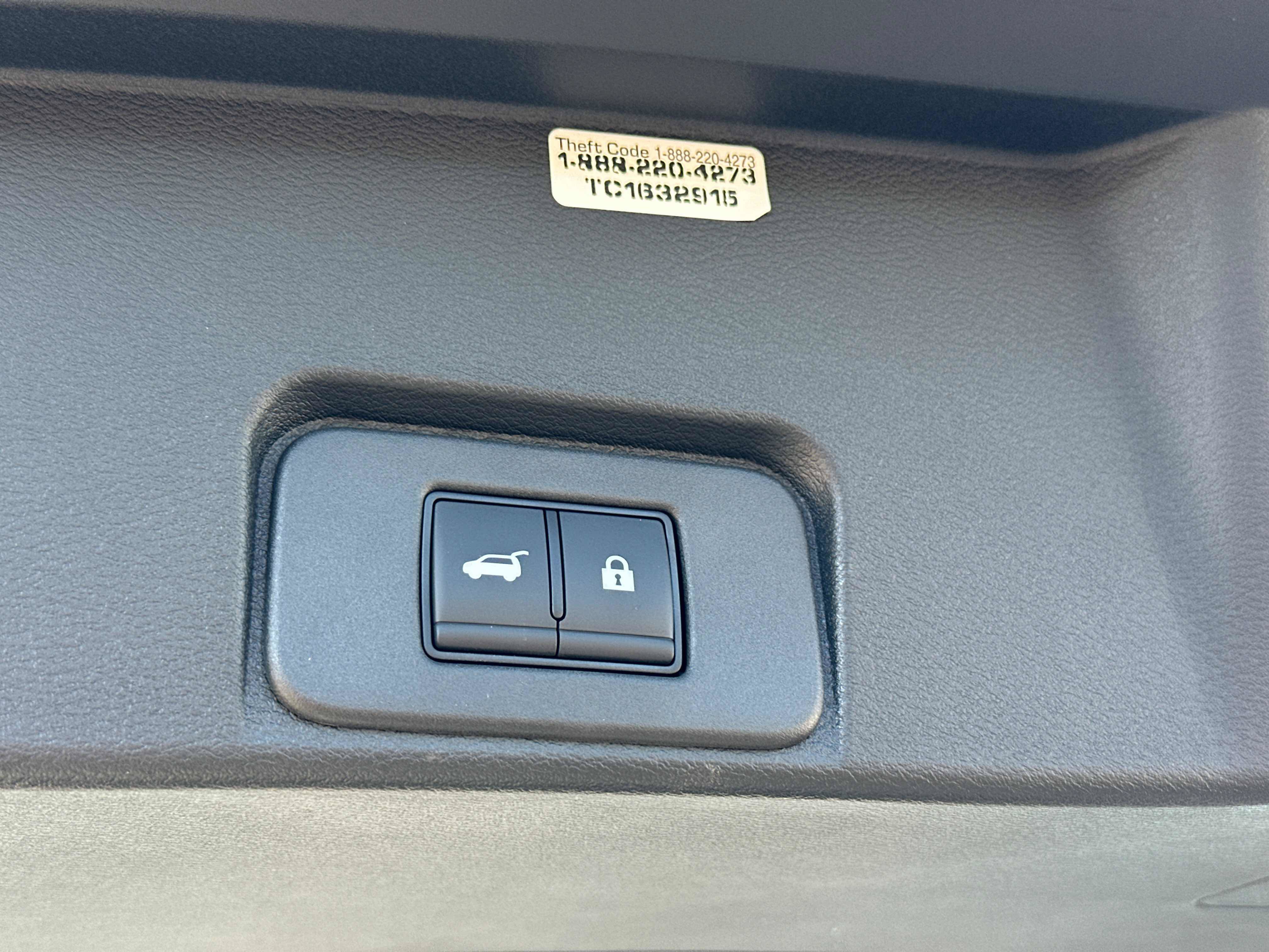 New 2026 Nissan Rogue Platinum AWD/4WD image 16
