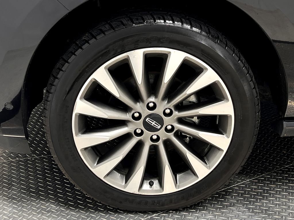 Used 2020 Lincoln Navigator Reserve w/ Luxury Package image 38