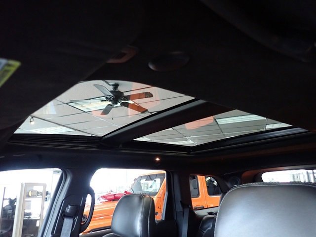 Certified 2020 Jeep Grand Cherokee SRT w/ Trailer Tow Group IV image 20