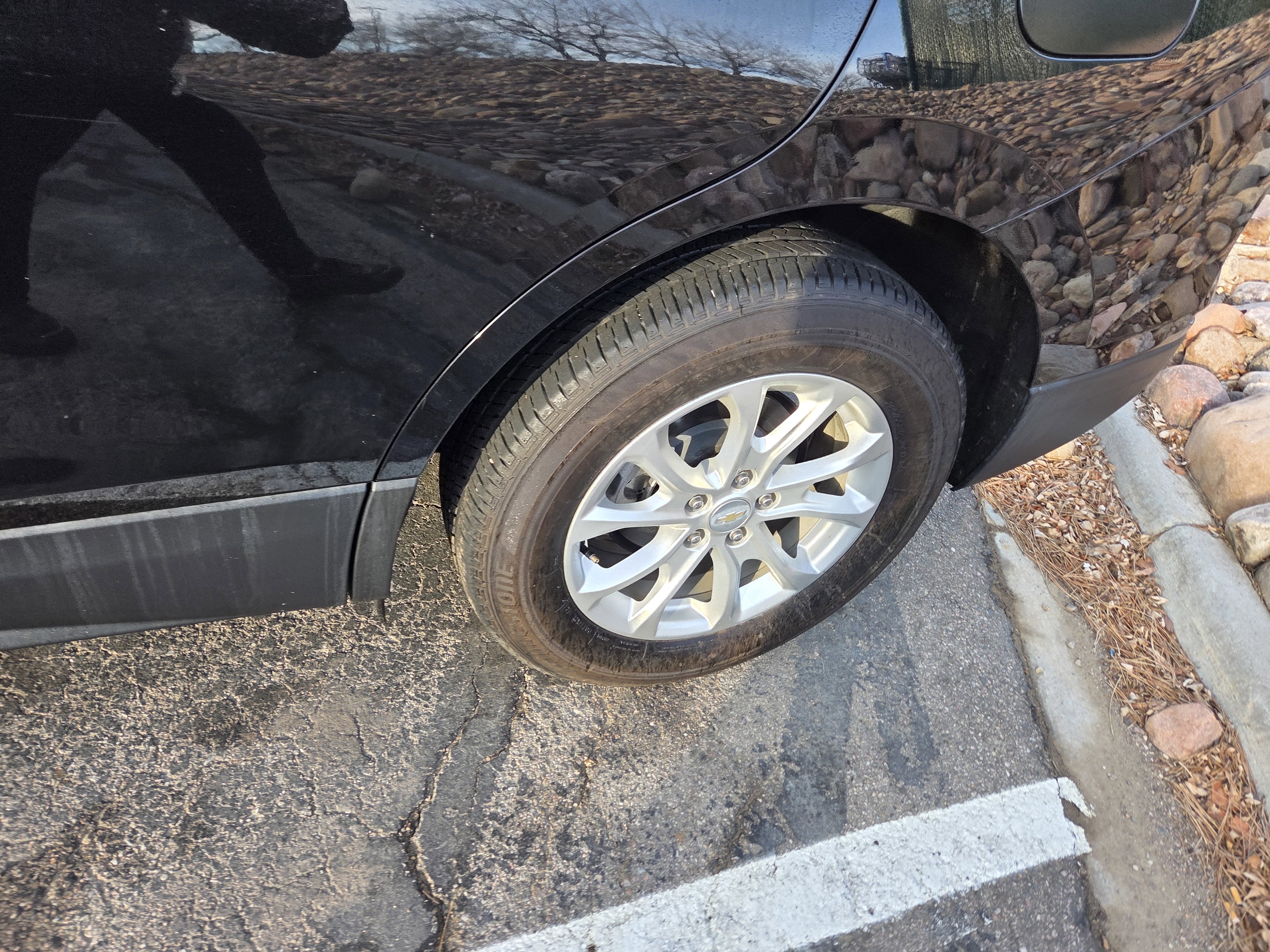 Used 2021 Chevrolet Equinox LT image 10