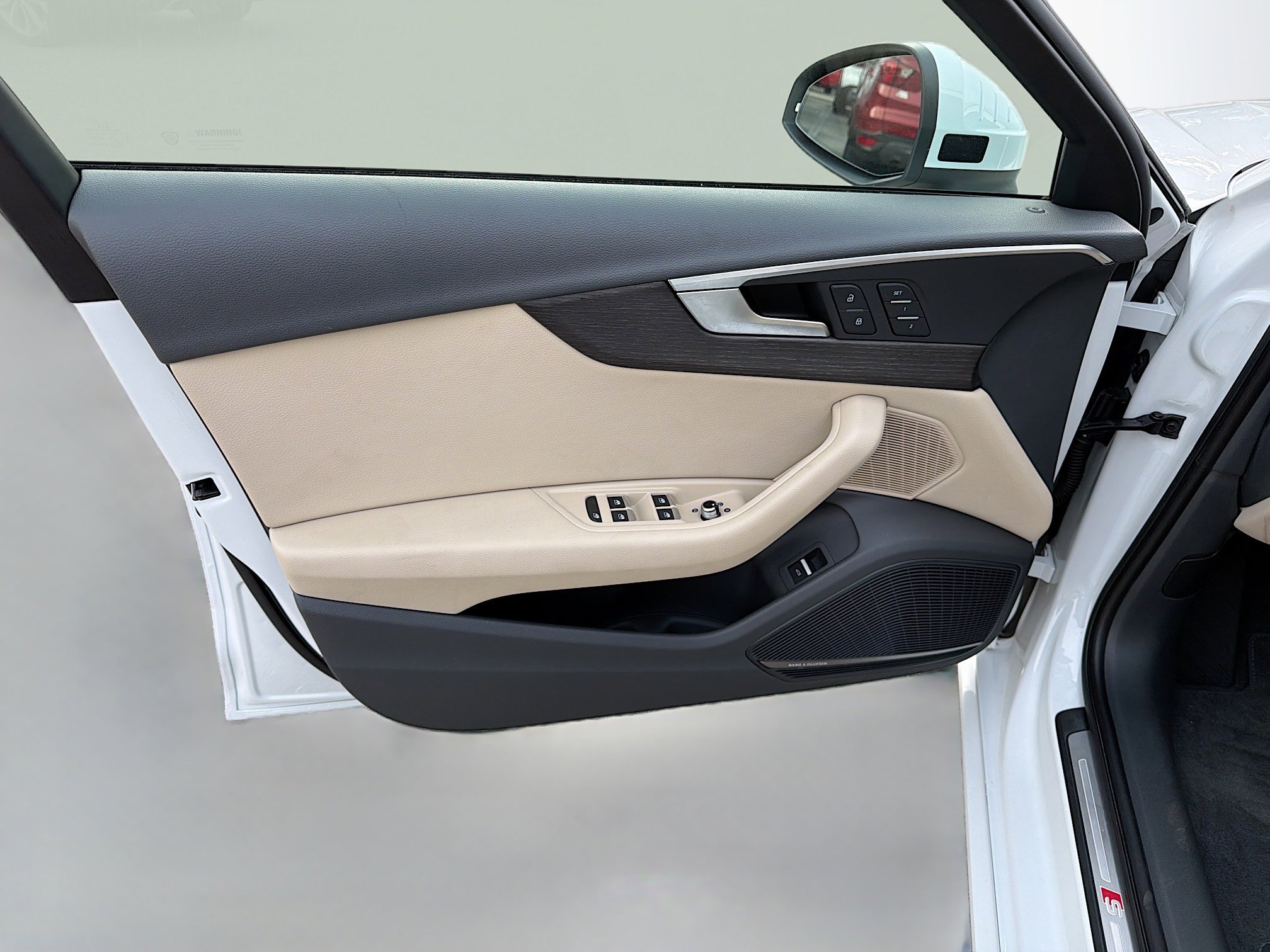 Used 2018 Audi A4 2.0T Premium Plus image 21