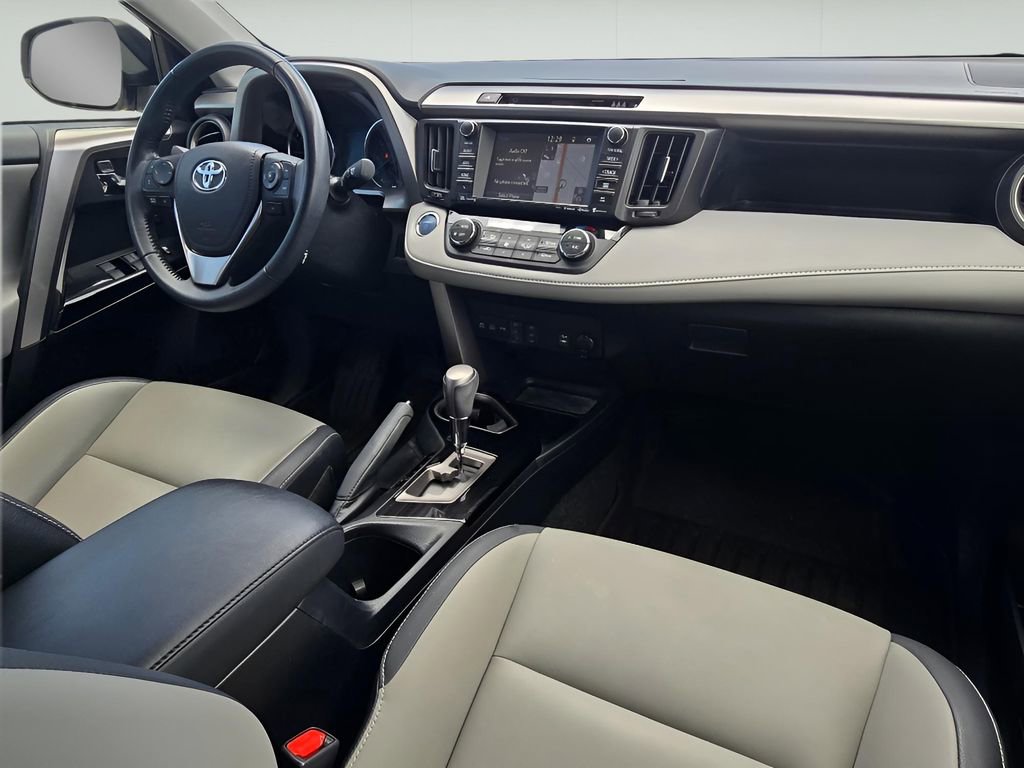 Used 2018 Toyota RAV4 Limited w/ Advanced Technology Package AWD/4WD image 24