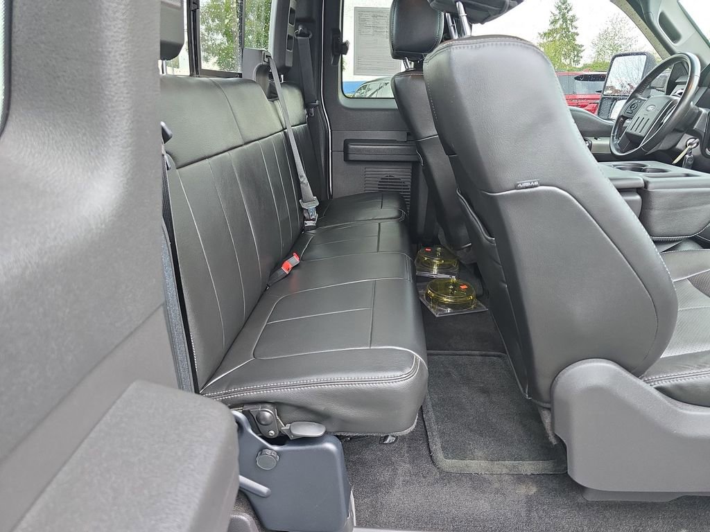 Used 2015 Ford F250 Lariat w/ Camper Package image 28