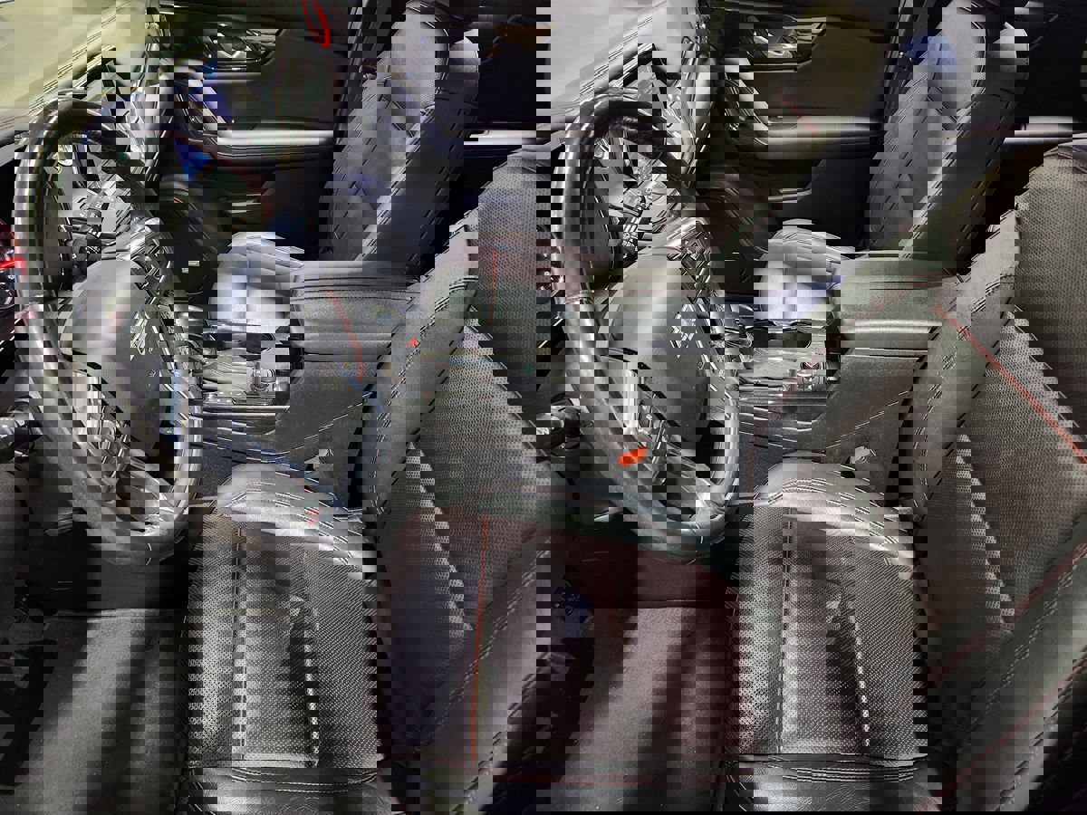 Used 2020 Chevrolet Blazer RS image 32