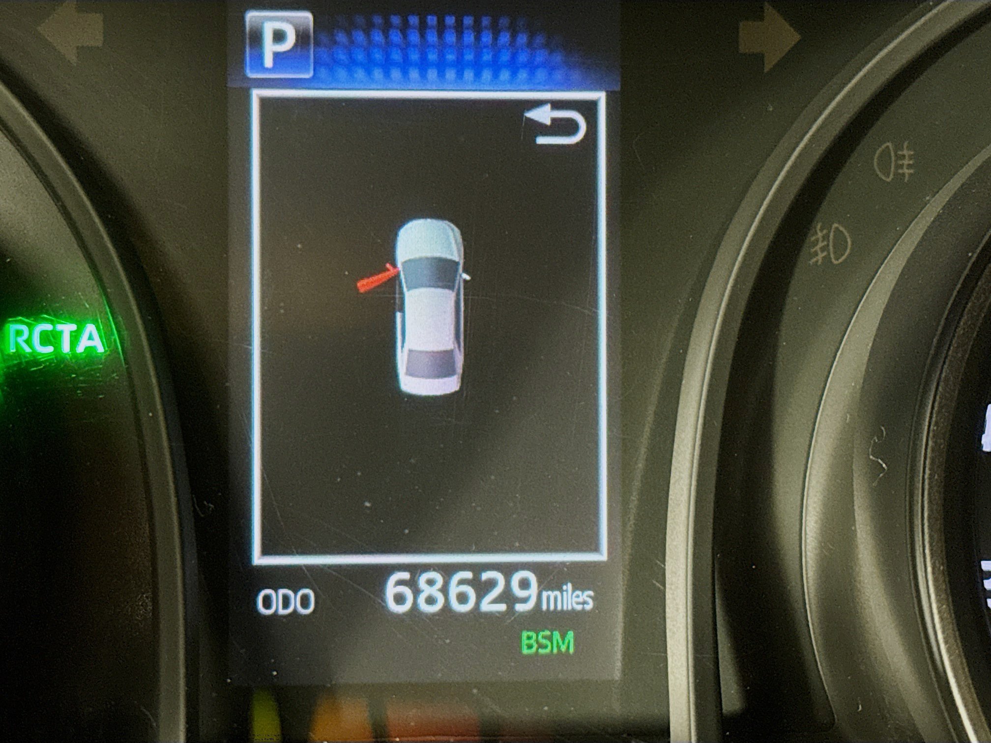 Used 2023 Toyota Camry SE w/ Cold Weather Package FWD image 14