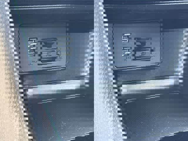 Used 2017 MAZDA MAZDA3 Touring FWD image 22