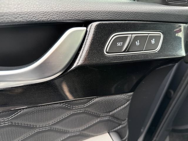Used 2022 Hyundai Palisade Calligraphy AWD/4WD image 11