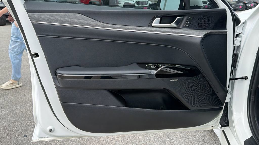 Used 2025 Kia K5 EX FWD image 10