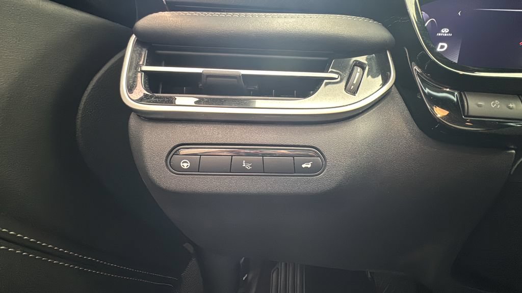 Used 2023 INFINITI QX60 Sensory AWD/4WD image 32