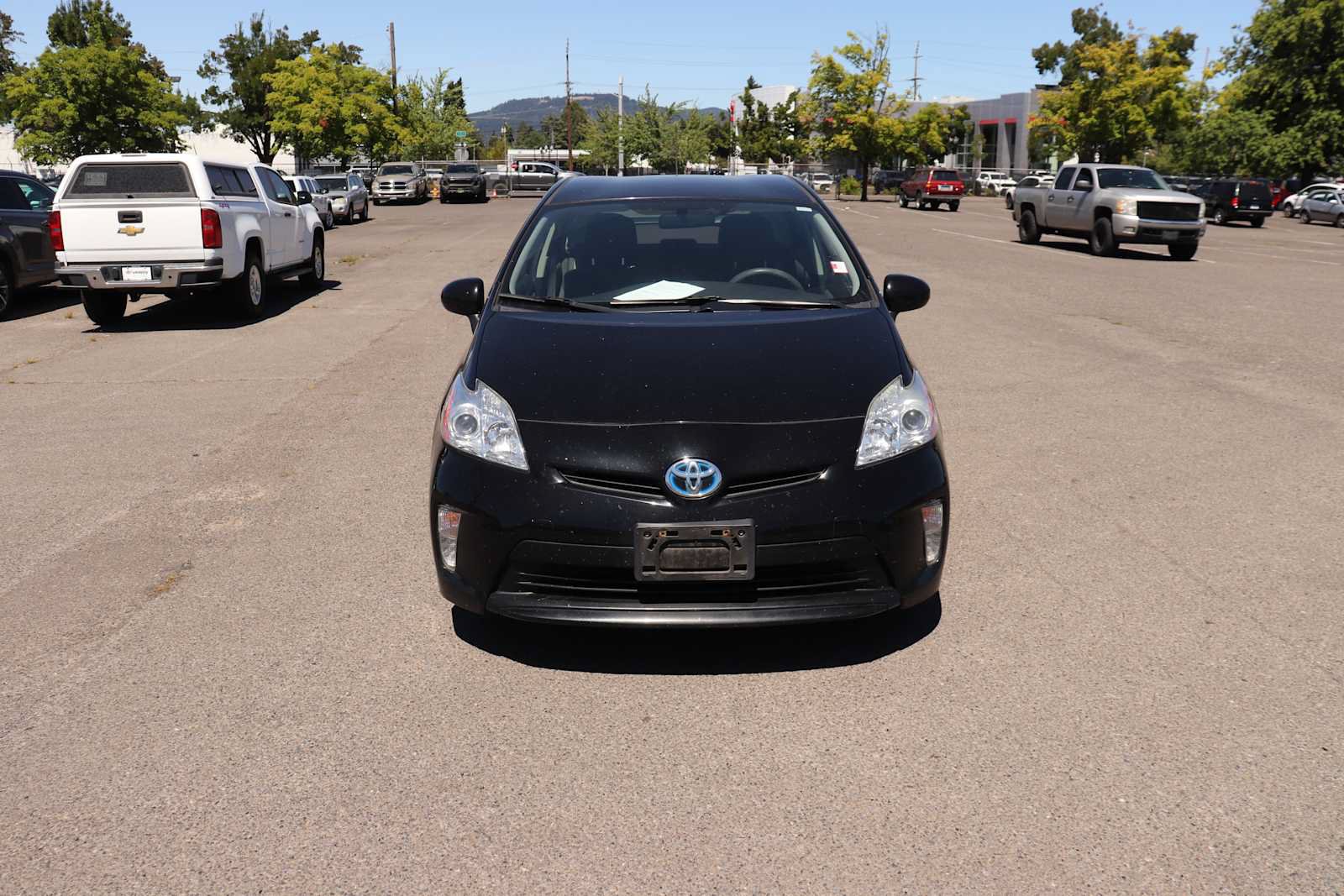 Used 2015 Toyota Prius Two FWD image 2