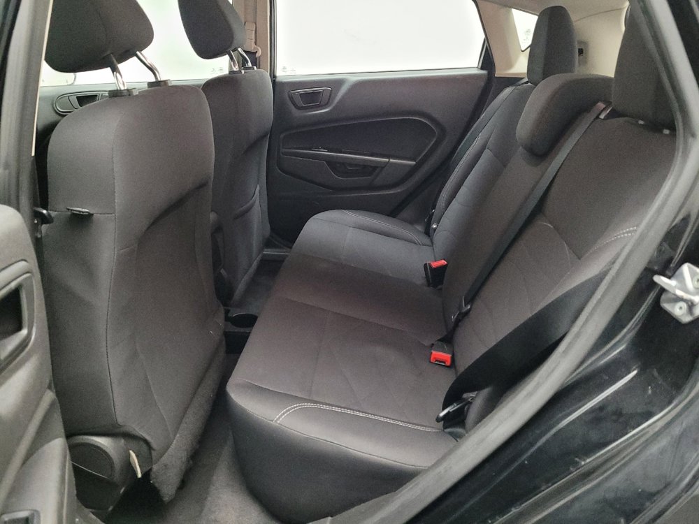 Used 2019 Ford Fiesta SE image 18