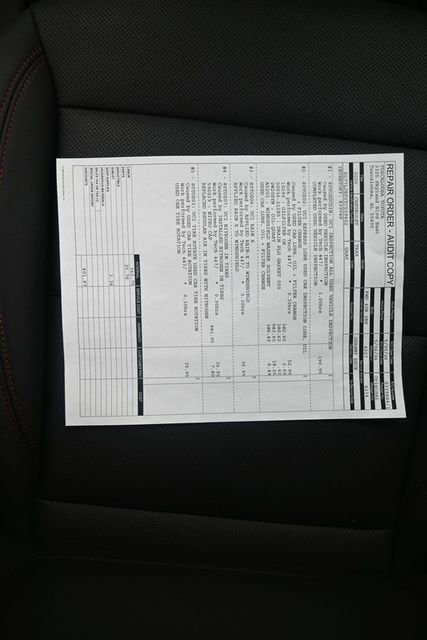 Used 2026 Chevrolet Trax RS w/ Sunroof Package FWD image 5
