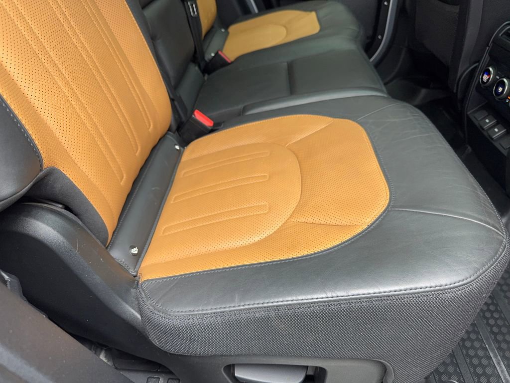 Used 2024 Land Rover Defender 110 X image 50