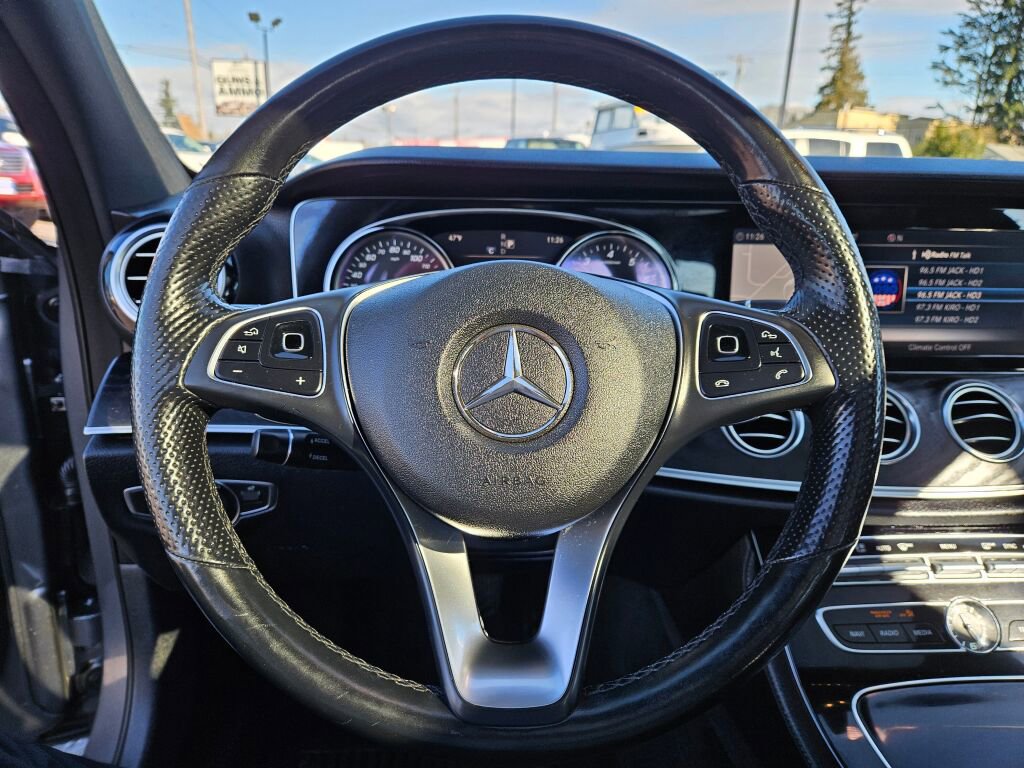 Used 2017 Mercedes-Benz E 300 4MATIC w/ Premium 1 Package image 20