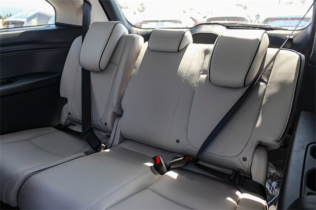 New 2026 Honda Odyssey Touring image 23