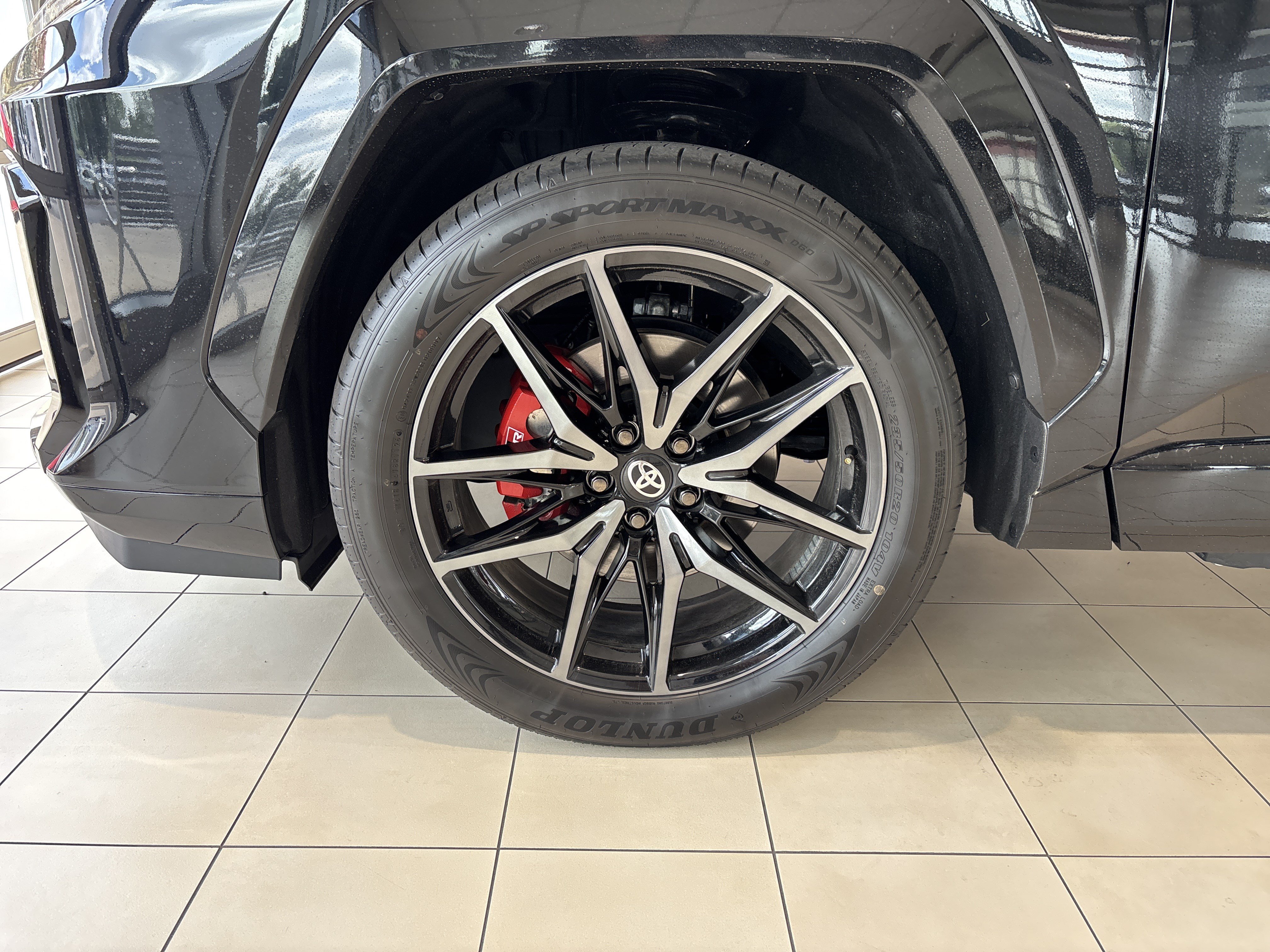 Used 2026 Toyota RAV4 AWD Plug-in Hybrid image 31