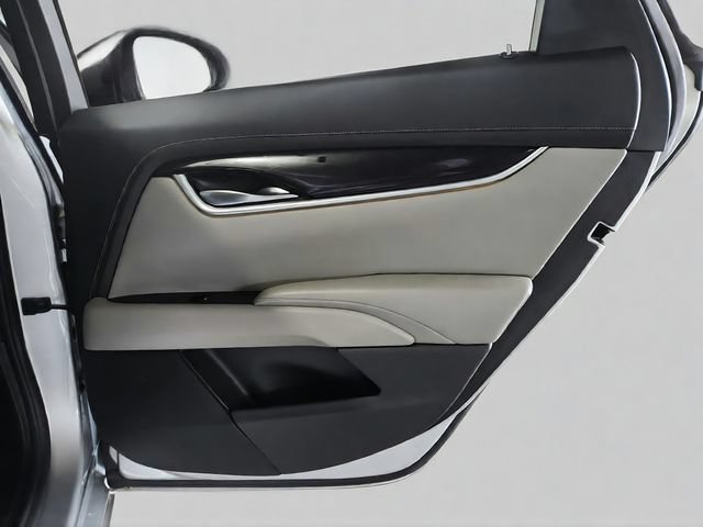 Used 2016 Cadillac XTS Premium FWD image 32