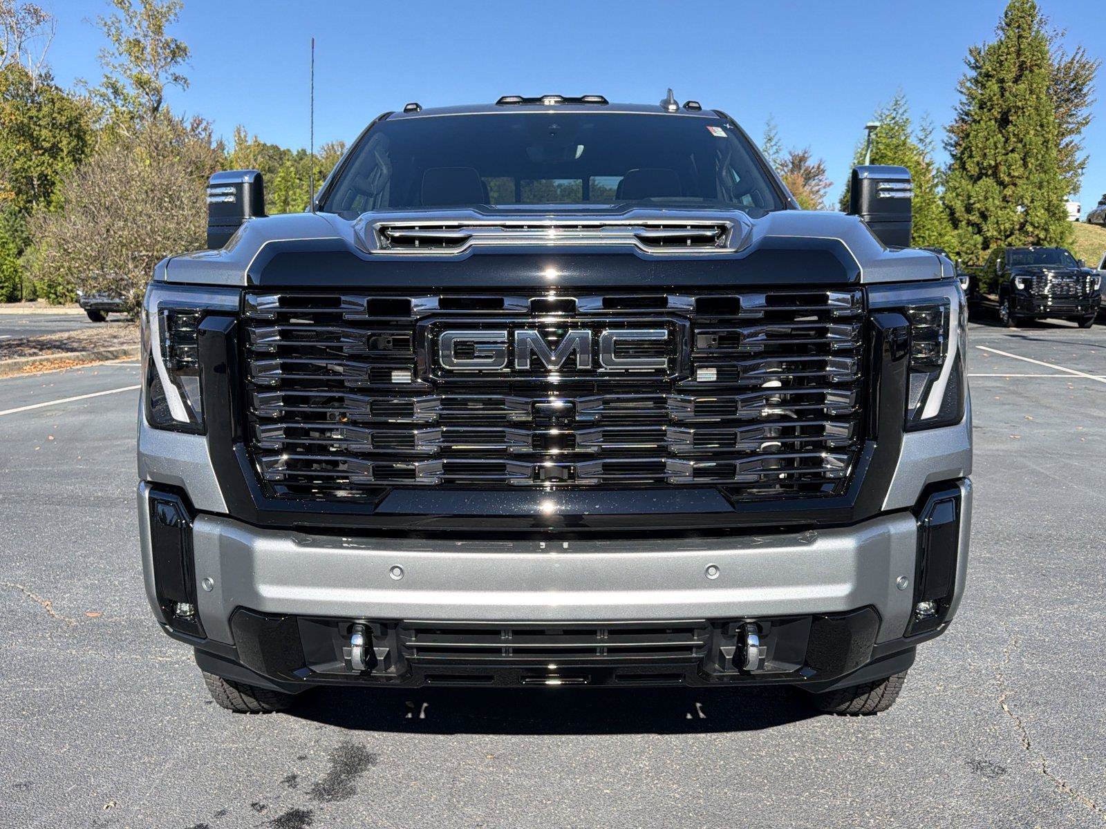New 2026 GMC Sierra 3500 Denali Ultimate AWD/4WD image 2