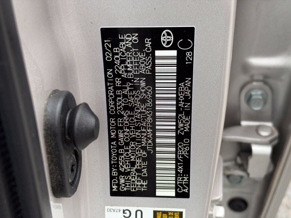 Used 2021 Toyota Prius Prime LE FWD image 27