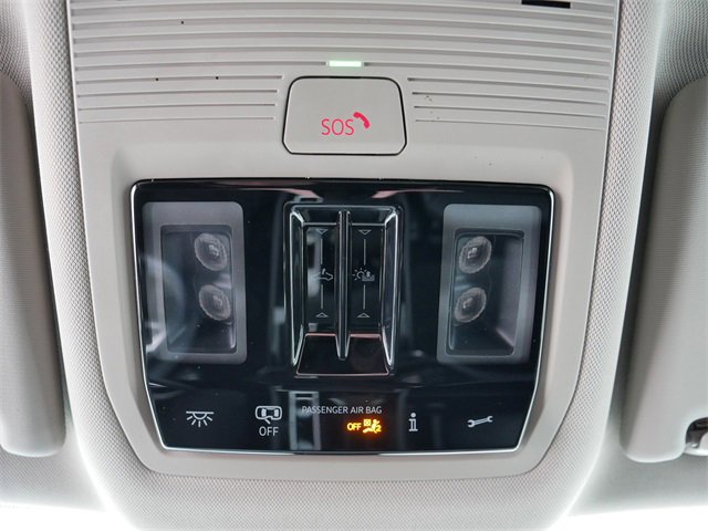 Certified 2025 Volkswagen Atlas SE image 37