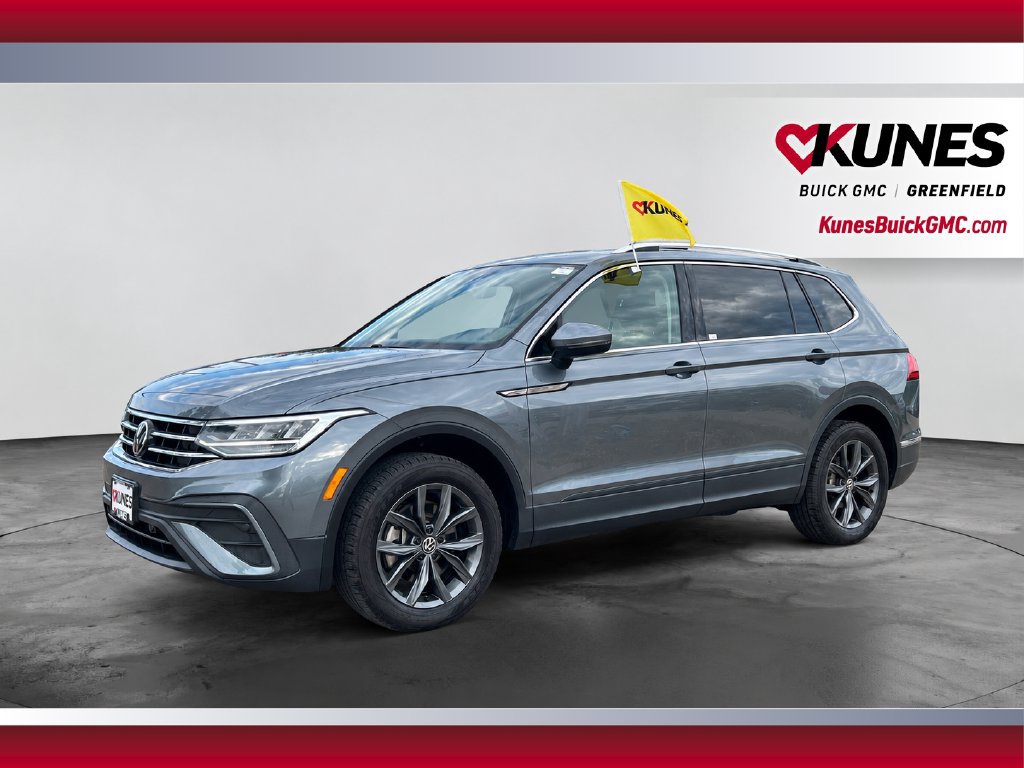 Used 2023 Volkswagen Tiguan SE AWD/4WD image 8