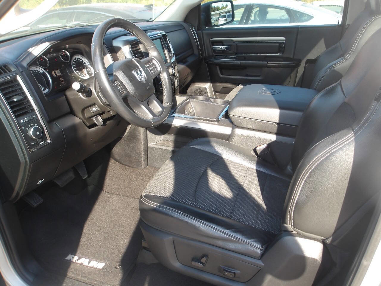 Used 2014 RAM 1500 Sport w/ Convenience Group image 13