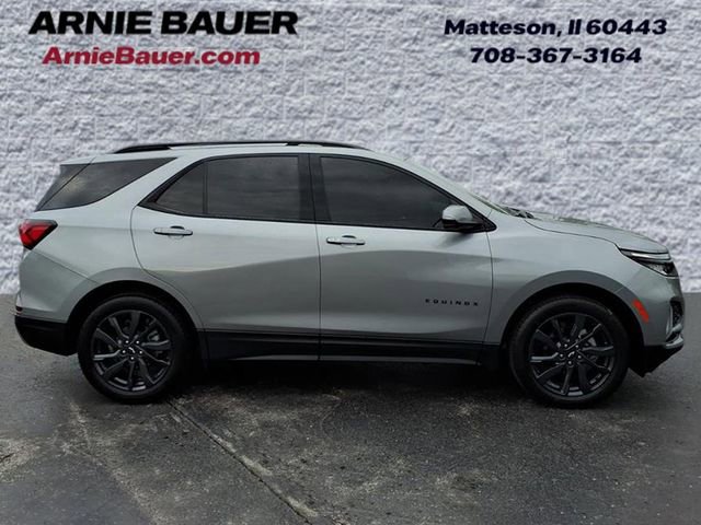 Used 2024 Chevrolet Equinox RS w/ RS Leather Package AWD/4WD image 4