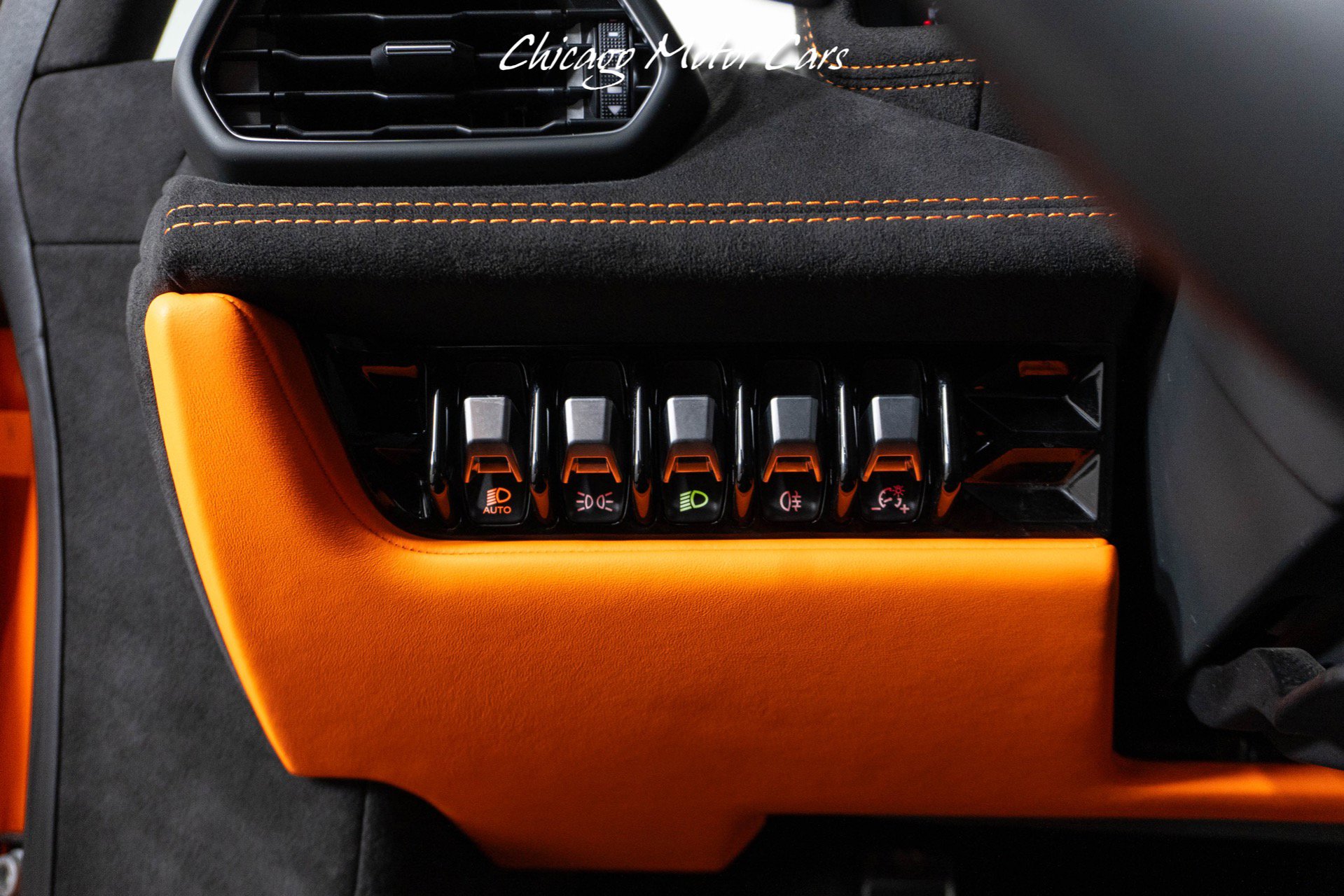 Used 2023 Lamborghini Huracan Tecnica image 26