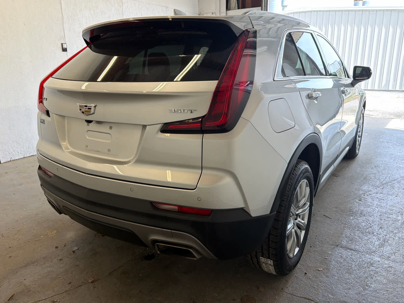 Used 2021 Cadillac XT4 Premium Luxury FWD image 5